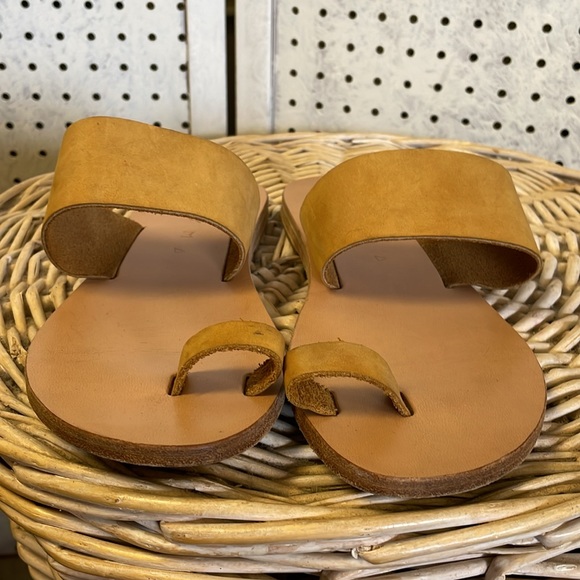 KYMA leather - Picture 8 of 8